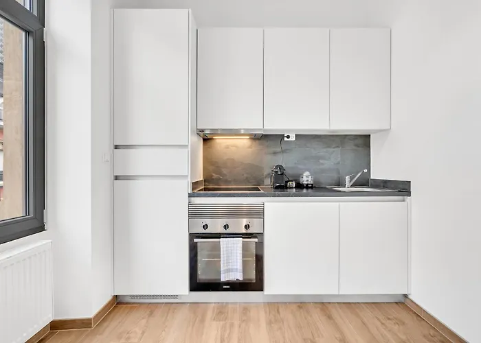 3 - Near Place De Paris * Luxemburg